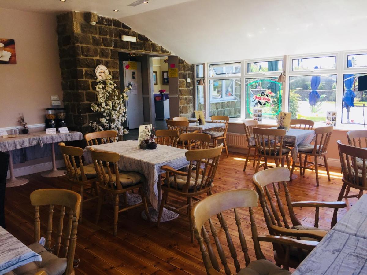 Blacksmiths Boutique B&B Robin Hood's Bay Esterno foto