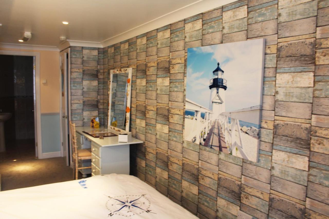 Blacksmiths Boutique B&B Robin Hood's Bay Esterno foto