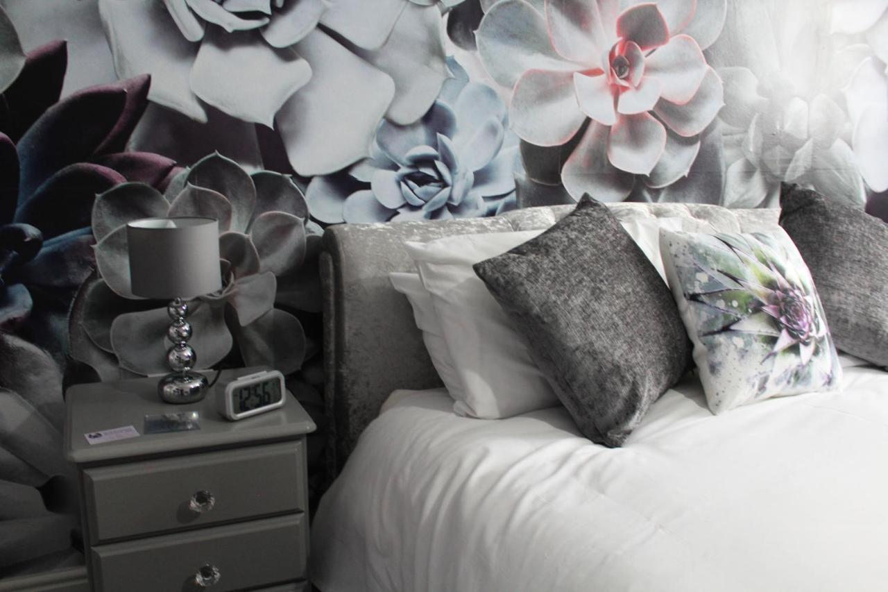 Blacksmiths Boutique B&B Robin Hood's Bay Esterno foto