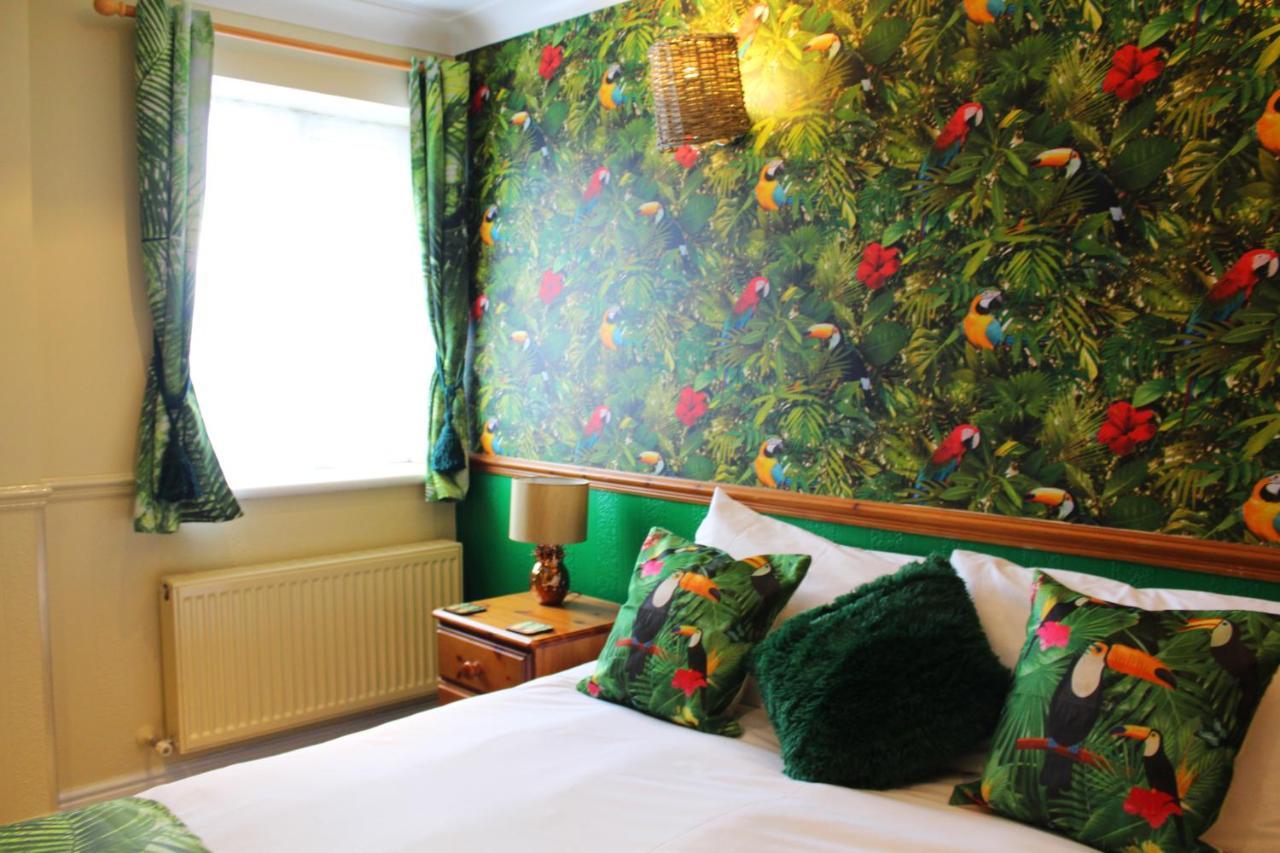 Blacksmiths Boutique B&B Robin Hood's Bay Esterno foto