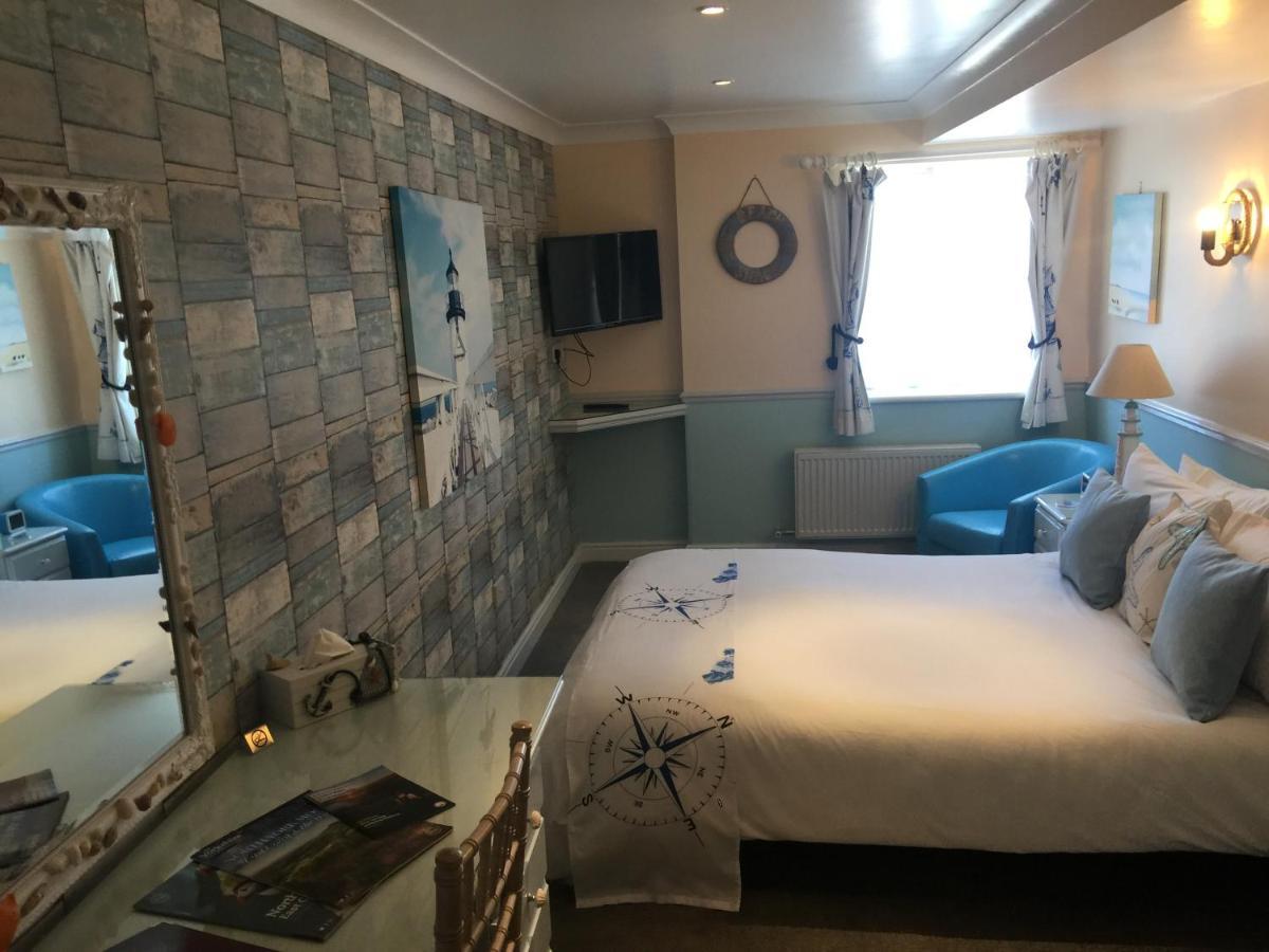 Blacksmiths Boutique B&B Robin Hood's Bay Esterno foto